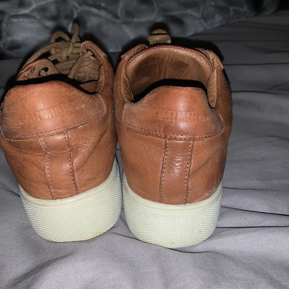 Carmela cognac color